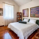 spavaca soba luksuzna vila Herceg Novi Nautica apartmani bracni krevet