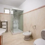 kupatilo tus kabina luksuzna vila Herceg Novi Nautica apartmani