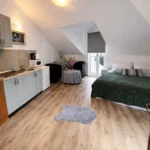 Standardni trokrevetni studio Herceg Novi unutra&scaron;njost